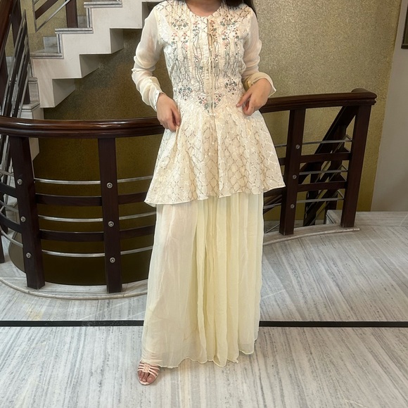 Sabyasachi Other - 2in1 garara